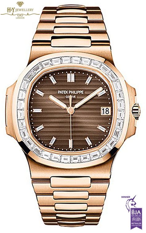 patek philippe nautilus prezzo nuovo|Patek Philippe Nautilus with diamonds.